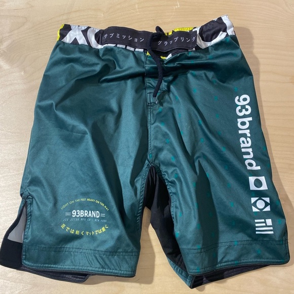 93brand Green Athletic Shorts size 36 (MS) - Picture 4 of 8